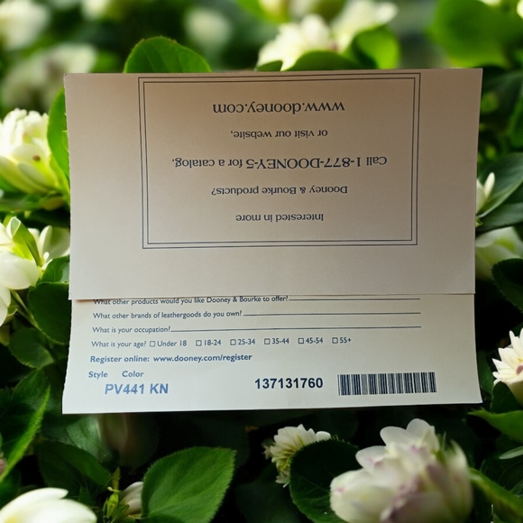 Dooney & Bourke Vintage Dome Tote Green & Black Patent Leather Handbag 12"×16"x7 - Picture 8 of 14